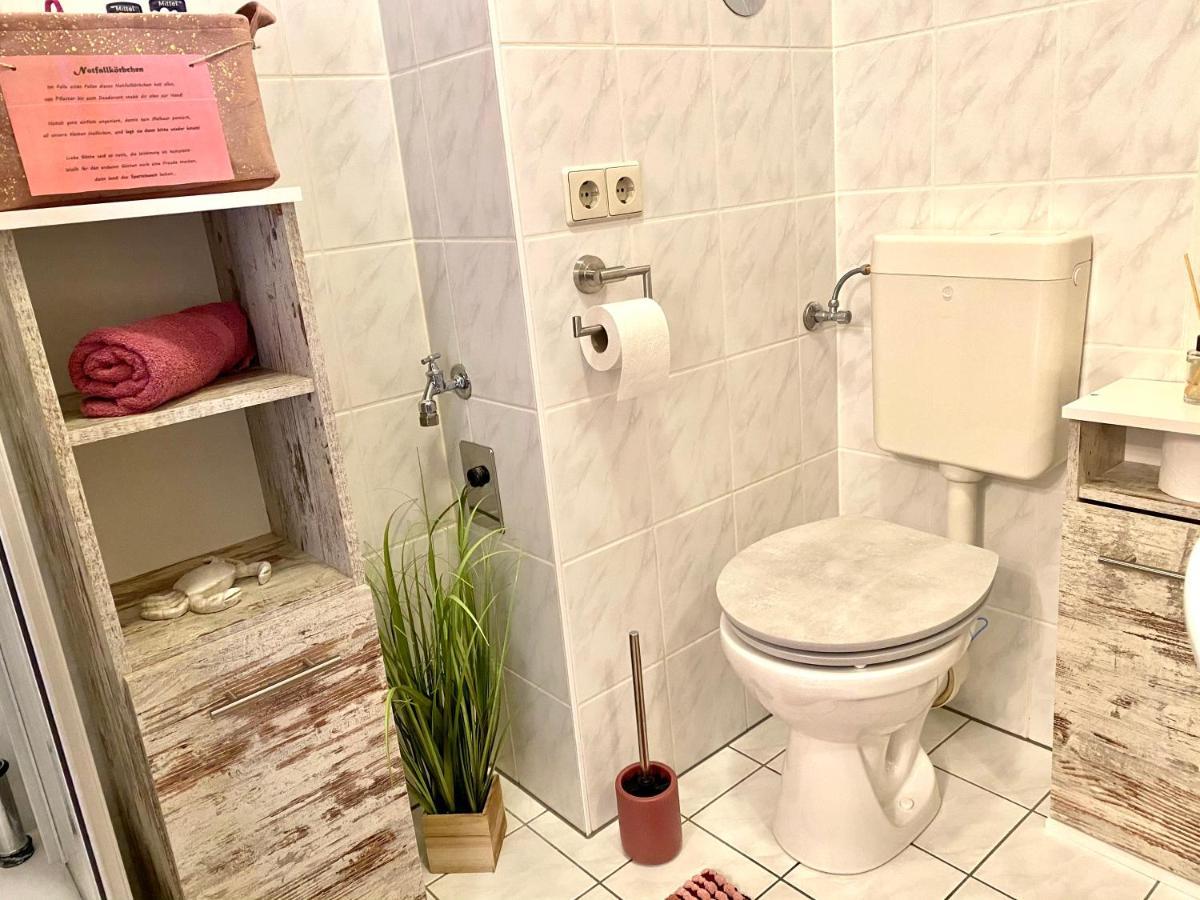 Cottbus-Apartments - Red Apartment I Privat I Wifi I Kueche I Balkon Buitenkant foto
